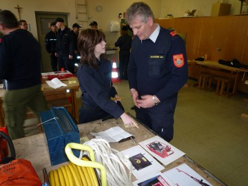 Vorschaubild zu - Feuerwehrjugend Ausbildung