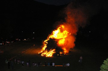 Vorschaubild zu - Maifeuer